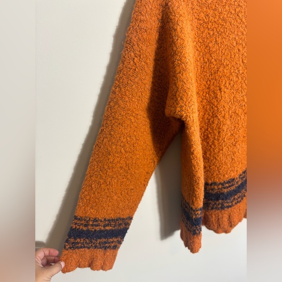 Lemon & Soda Orange Chunky Knit Crew Neck Sweater – Size Small - Picture 3 of 4